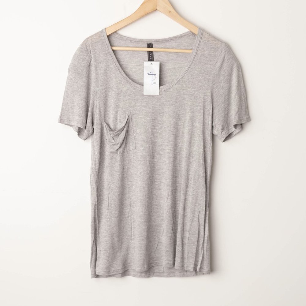 Everly | Basic Gray T-Shirt | Women's M